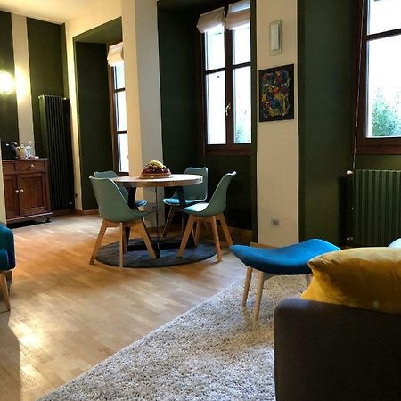 La Via Degli Artisti Apartment Arona Bagian luar foto